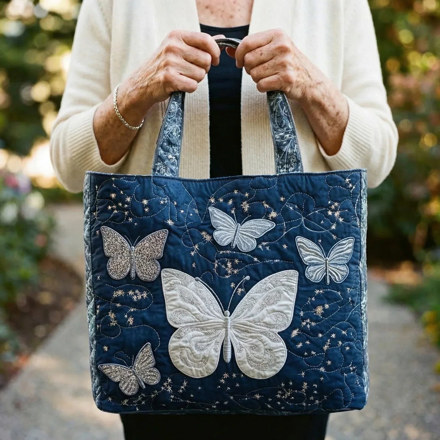 Handgefertigte Tasche - Silberner Schmetterling